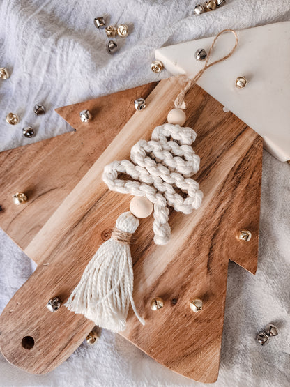 CHRISTMAS TREE ORNAMENT - MACRAME CHRISTMAS TREE