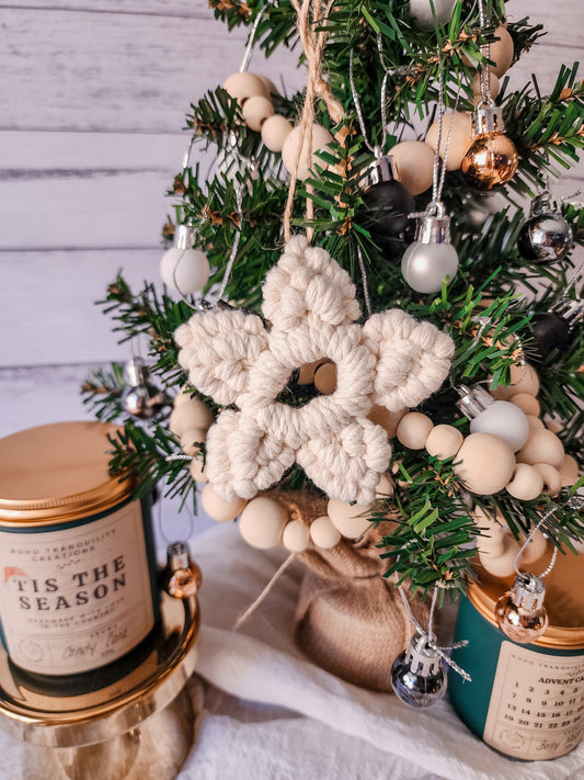 CHRISTMAS TREE ORNAMENT - MACRAME STAR