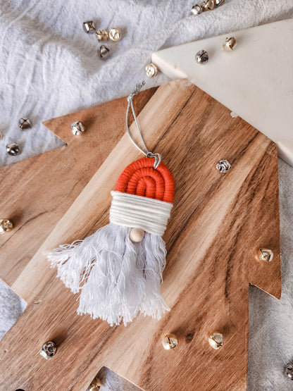 CHRISTMAS TREE ORNAMENT - MACRAME SANTA