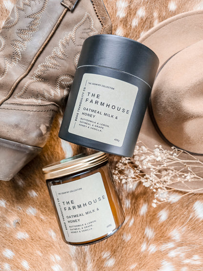 THE FARMHOUSE CANDLE - Oatmeal Milk & Honey