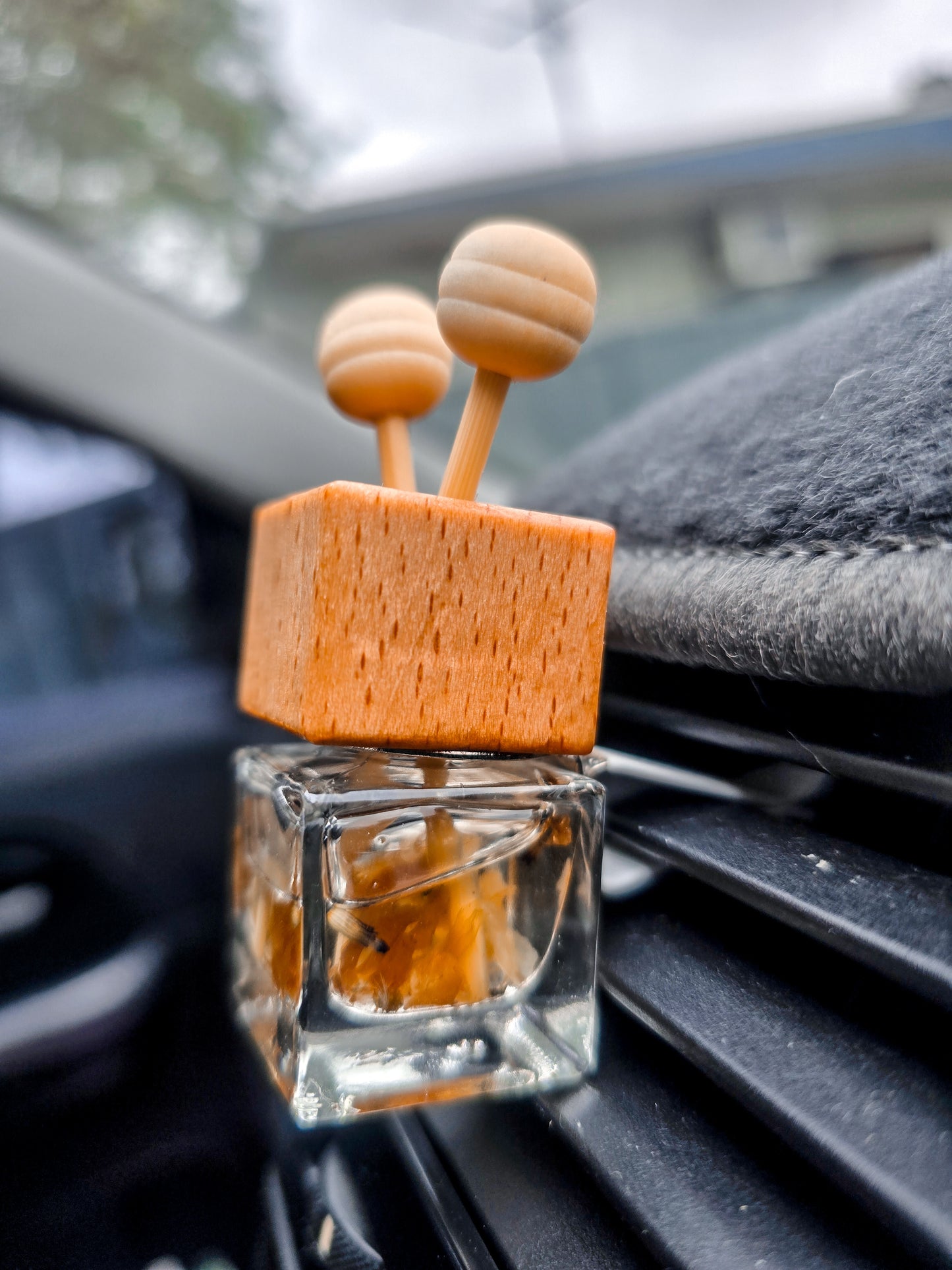 VENT CLIP CAR DIFFUSER