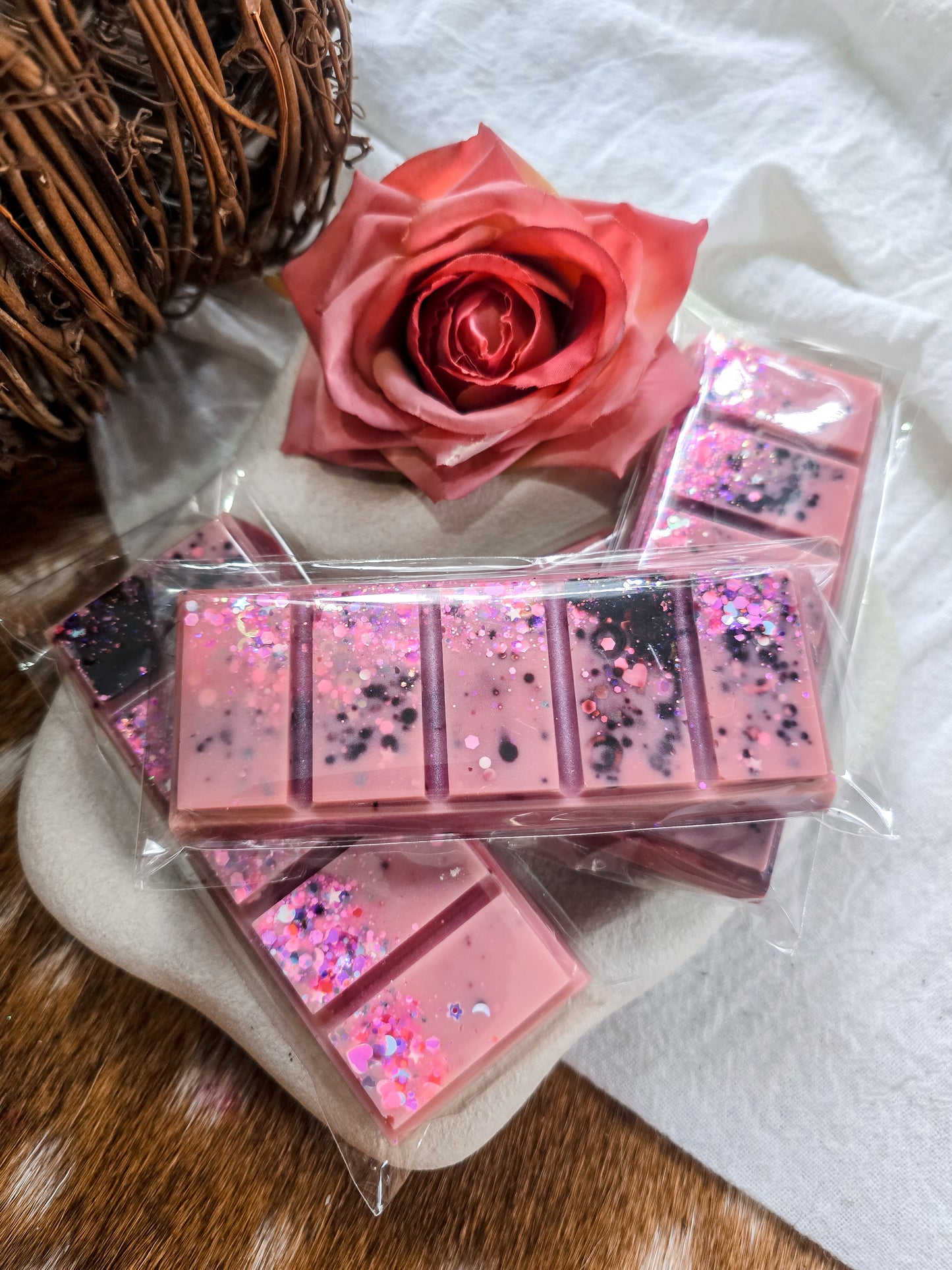 VALENTINE'S DAY - SNAP BAR WAX MELT: PURPLE BLACKBERRY & ROSE (RETURNING SCENT)