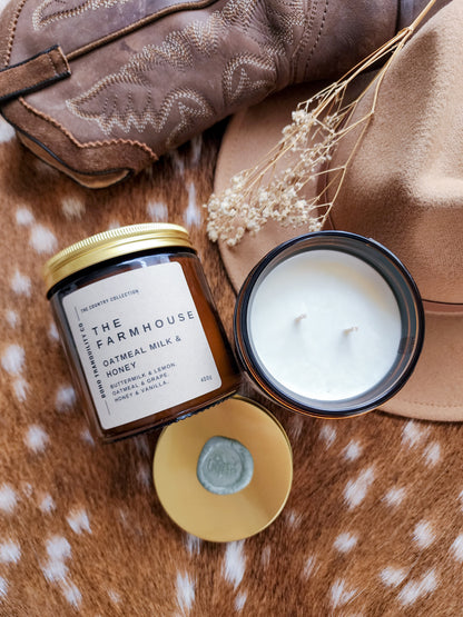 THE FARMHOUSE CANDLE - Oatmeal Milk & Honey